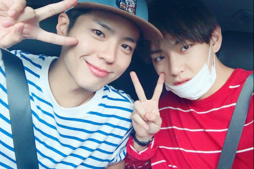 연기자 박보검-그룹 방탄소년 뷔. 사진출처|방탄소년단 뷔 인스타그램