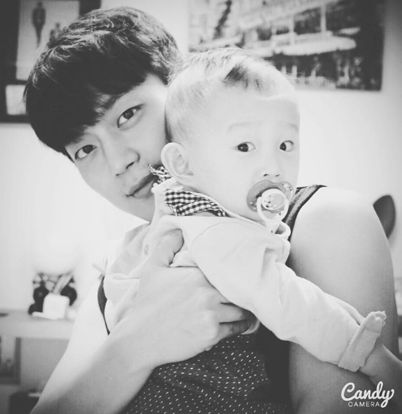 사진ㅣ윤두준 인스타그램