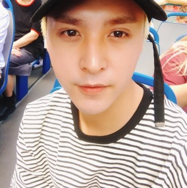 사진|손동운 인스타그램