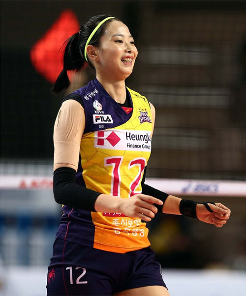 팀의 살림꾼을 꿈꾸는 흥국생명의 레프트 공윤희. 사진제공|흥국생명