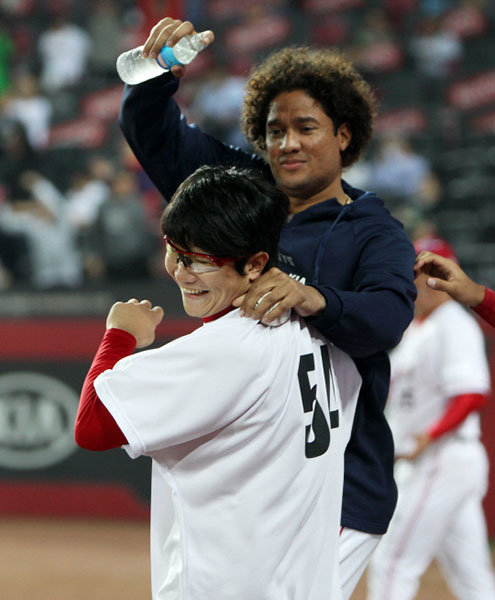 KIA 양현종-헥터(뒤쪽). 사진제공|KIA 타이거즈