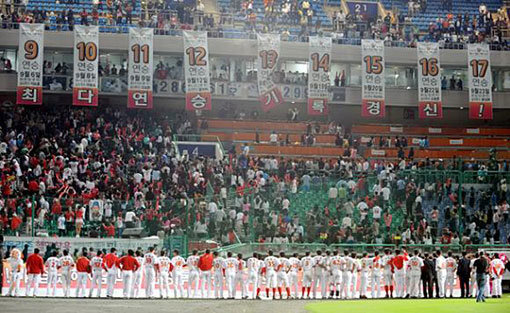 2009 시즌 막판, 연승으로 KIA를 압박한 SK. 사진제공|SK 와이번스