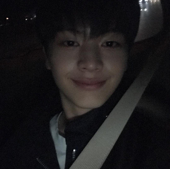 사진ㅣ육성재 인스타그램