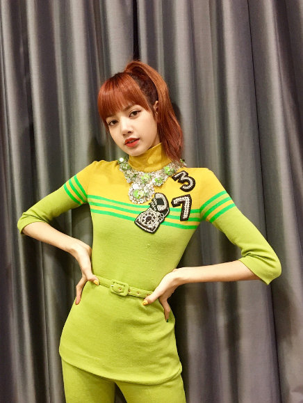 사진 | 리사 인스타그램