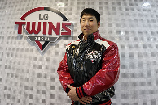 김현수가 메이저리그 도전을 청산하고, KBO리그로 돌아왔다. 친정팀 두산이 아니라 LG를 선택했다. LG는 조건에서 최고의 예우를 다했다. 사진제공|LG 트윈스