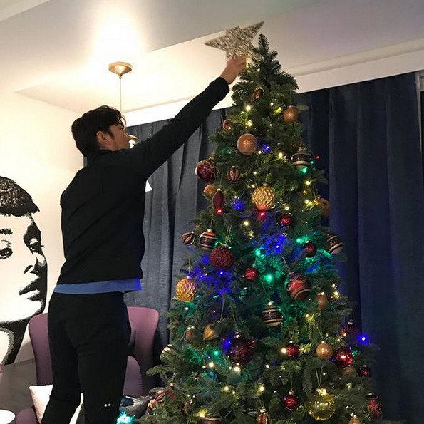 사진ㅣ윤계상 인스타그램