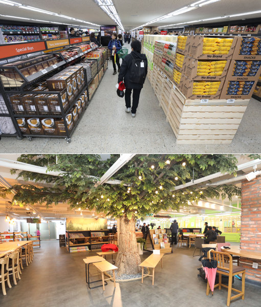 경동시장 상생스토어 내부 전경(위쪽)과 고객쉼터. 사진제공|이마트