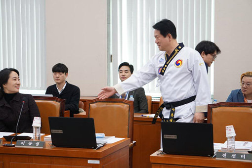 사진출처｜이동섭 의원 페이스북