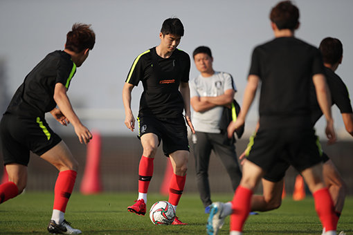 한국 남자 축구대표팀 기성용(가운데). 사진제공｜대한축구협회