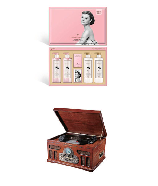 애경 ‘오드리 햅번 컬렉션’(위쪽)과 GS25 ‘클래식 턴테이블’.