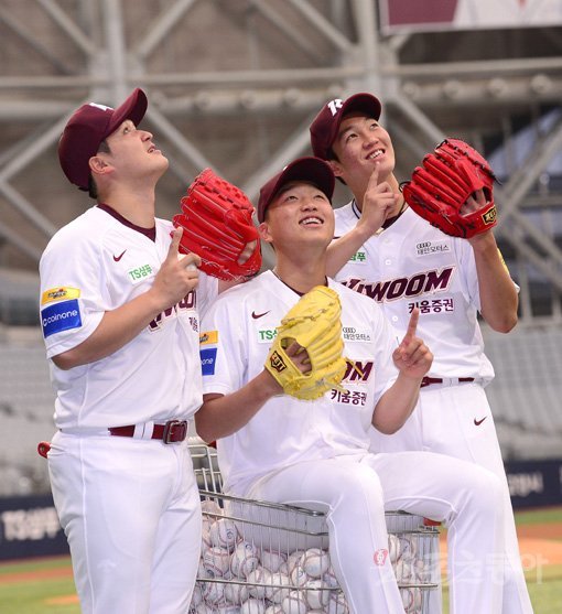 키움 최원태, 이승호, 안우진(왼쪽부터). 고척|김종원 기자 won@donga.com