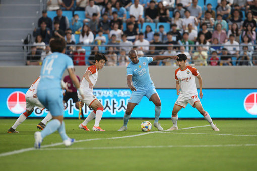 대구 에드가(가운데). 사진제공｜한국프로축구연맹