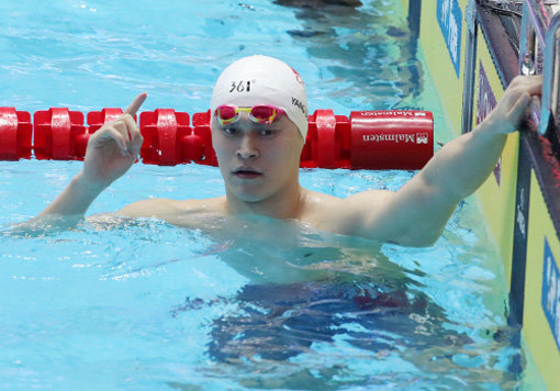 중국 수영 간판 쑨양이 21일 남부대 시립국제수영장에서 열린 2019 국제수영연맹(FINA) 광주세계수영선수권 남자 자유형 400m 결선에서 우승을 차지했다. 쑨양은 이 대회에서 무려 4연속 정상에 올랐다. 사진제공｜2019 광주세계수영선수권대회 조직위원회