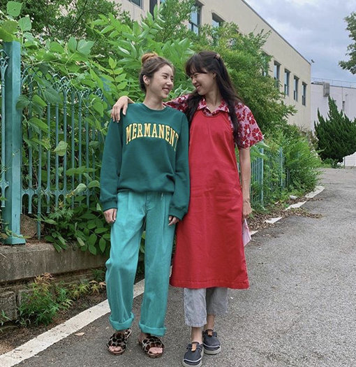 연기자 공효진(오른쪽)과 손담비. 사진출처｜손담비 인스타그램