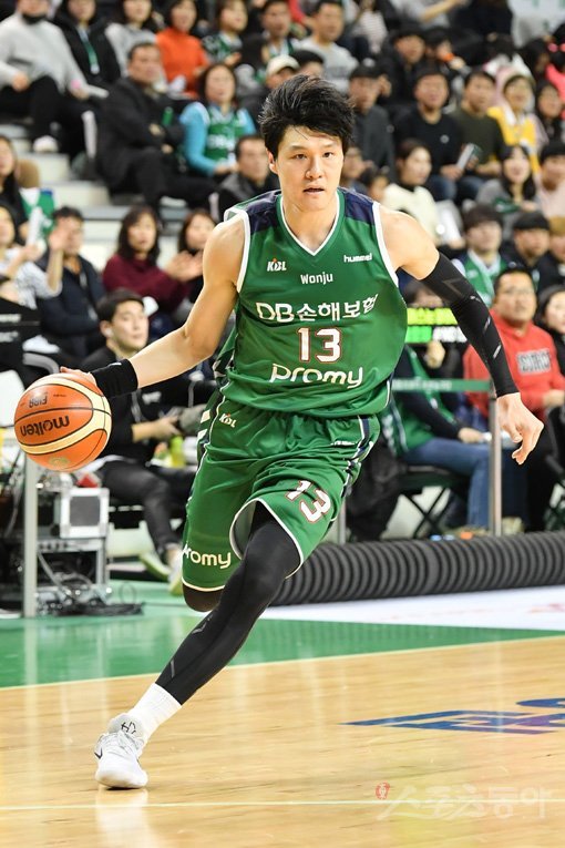 DB 윤호영. 스포츠동아D