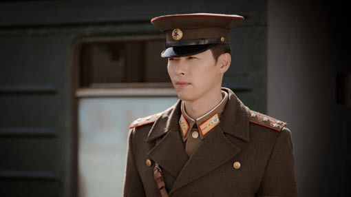 tvN 토일드라마 ‘사랑의 불시착’에서 북한장교 리정현역의 배우 현빈. 사진제공｜tvN