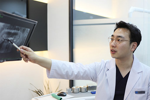 김성재  시흥동 ‘서울바른마음치과’ 대표원장.