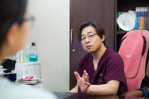 365mc 천호점 조민영 대표원장은 “무조건 지방을 많이 빼내는 지방흡입은 오히려 보디라인을 망치고 건강에도 좋지 않은 영향을 줄 수 있다”고 강조했다. 사진제공｜365mc