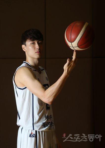 KCC 송교창. 스포츠동아DB