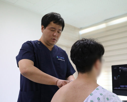 바로에스통증의학과 김동영 원장