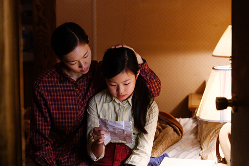 영화 ‘미나리’ 한 장면. 사진제공｜판씨네마