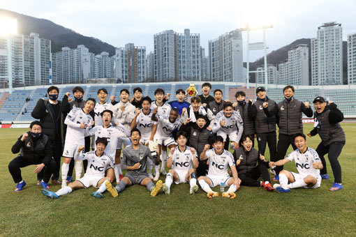 서울 이랜드 선수단. 사진제공｜한국프로축구연맹