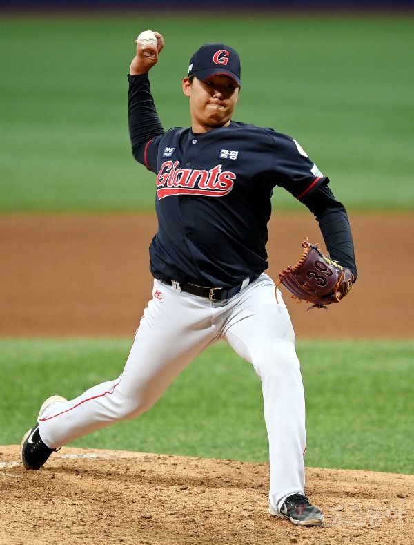 롯데 서준원. 스포츠동아DB