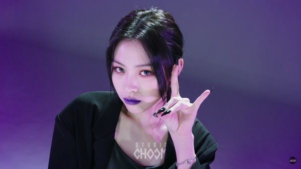 (사진출처: '[Artist Of The Month] 'Therefore I Am' covered by ITZY RYUJIN(류진) | November 2021' 영상 화면 캡처)