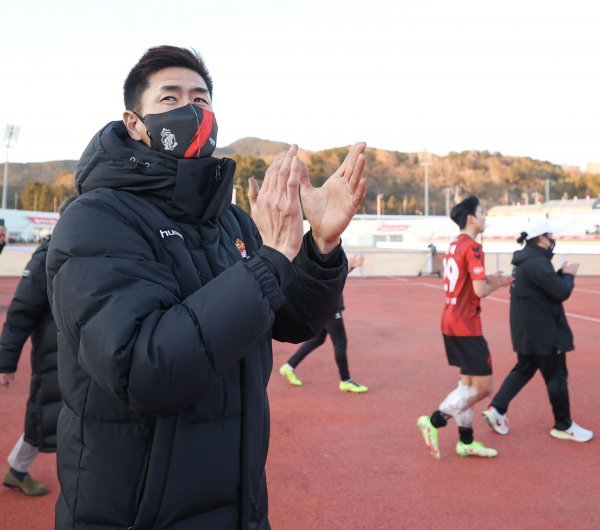 경남 설기현 감독. 사진제공 | 한국프로축구연맹