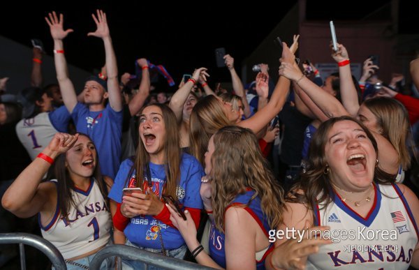 캔자스 대학 응원단. 사진=게티이미지코리아.