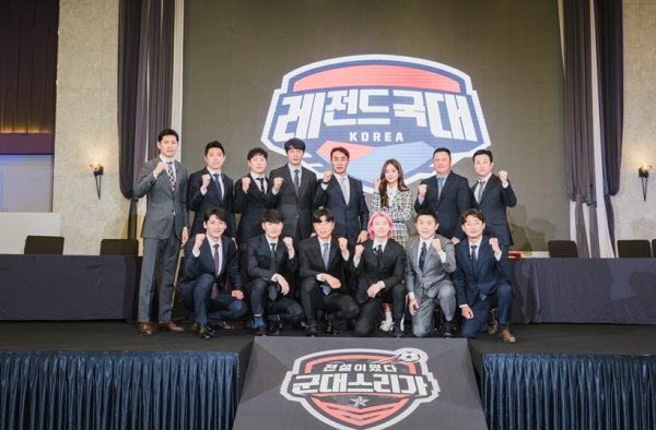 tvN ‘전설이 떴다-군대스리가’ 출연진들. 사진제공 | tvN