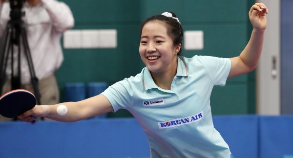 신유빈. 사진 | 뉴시스