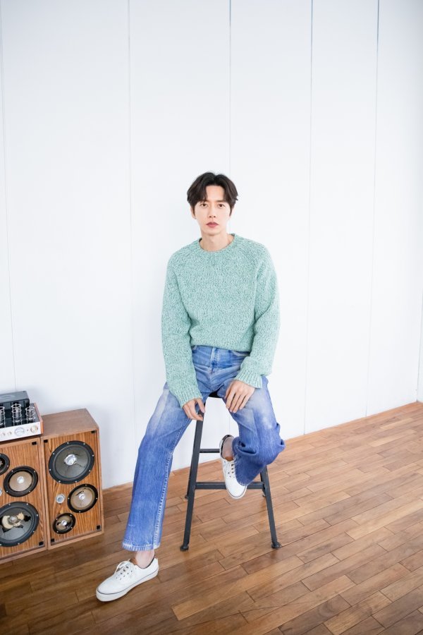 MBC 토일드라마 ‘지금부터, 쇼타임!’의 주역인 박해진이 “언젠가는 농익은 사랑을 꼭 연기해보고 싶다”며 파격 변신에 대한 의지를 드러냈다. 사진제공|마운틴무브먼트