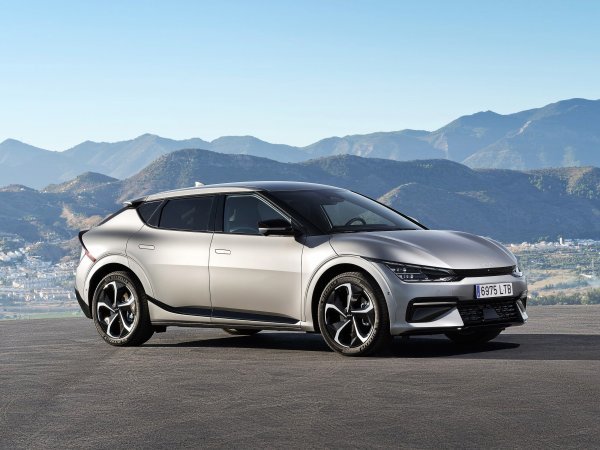 기아 EV6는 성인 탑승자 보호, 어린이 탑승자 보호, 보행자 보호, 안전 보조 시스템 등 네 가지 평가 부문의 종합 평가 결과 최고 등급을 달성하며 탁월한 안전성을 입증했다. 사진제공｜기아