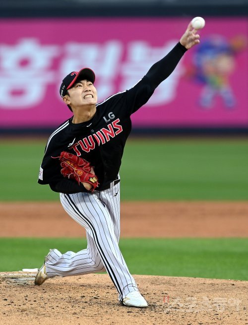 LG 김윤식. 스포츠동아DB