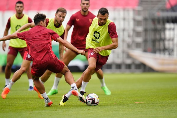 사진출처 | 세비야 FC 트위터