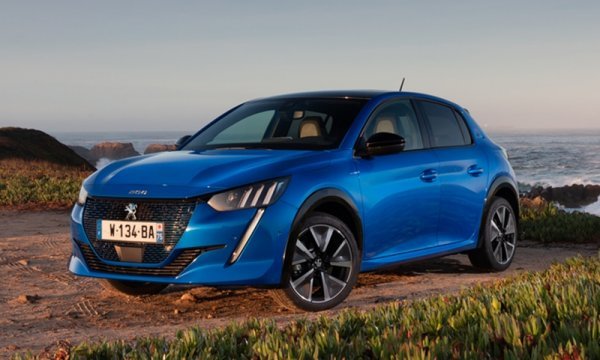 주행 가능거리가 15% 늘어난 2022년식 푸조 e-208. 사진제공|스텔란티스코리아