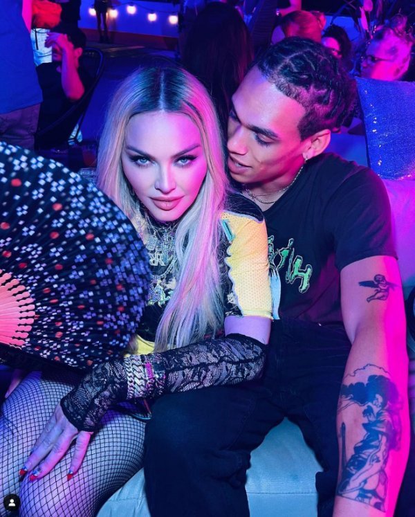 마돈나와 열애설이 불거진 앤드류 다넬. 인스타그램 캡처.