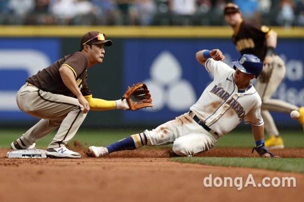 김하성, 5경기 연속 무안타 …최근 10경기 8푼6리 빈공 : Mlbpark