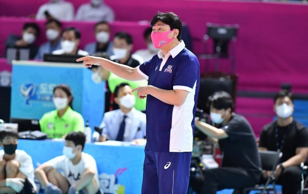 흥국생명 권순찬 감독. 사진제공ㅣKOVO