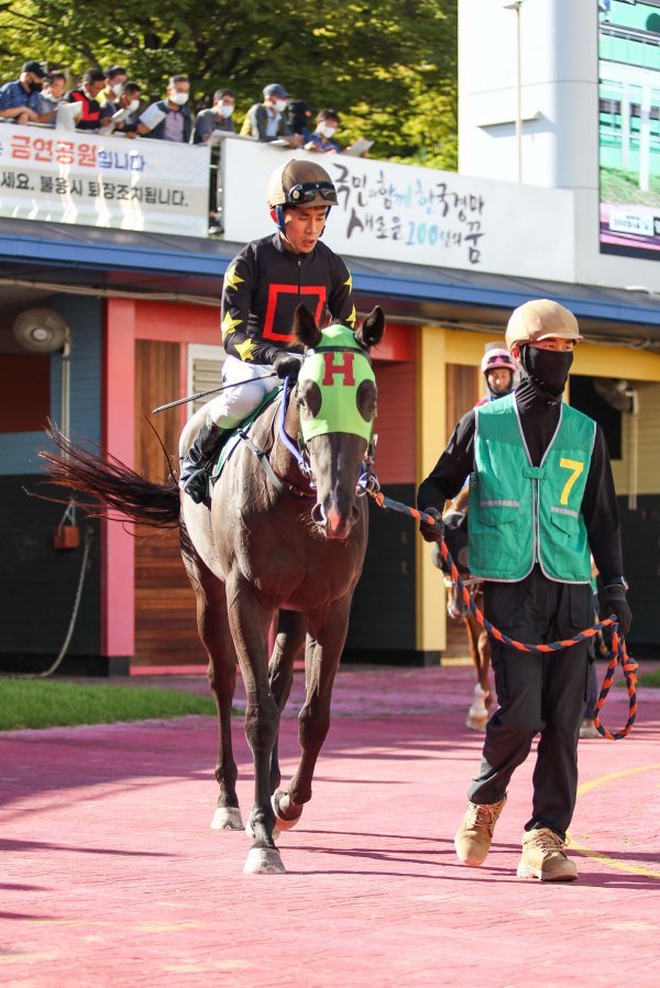 피엔에스룩. 사진제공 | 한국마사회