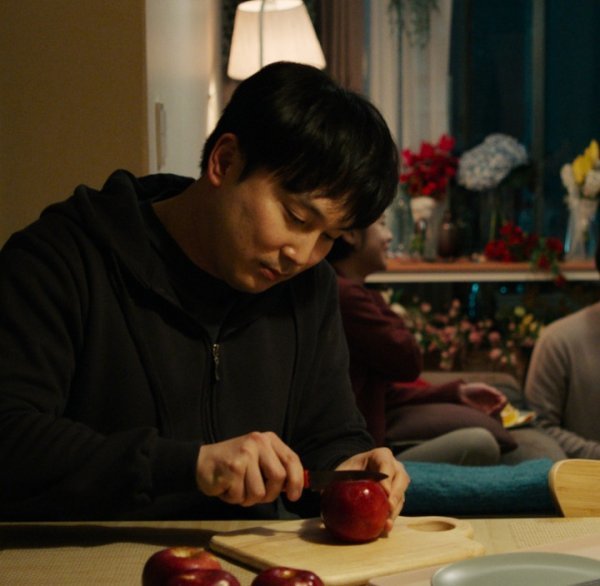 배우 서현우가 11월 개봉하는 영화 ‘세이레’로 관객을 만난다. 사진의 영화의 한 장면. 사진제공|트윈플러스파트너스