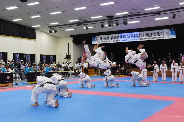 부산 남구가 남구청장배 태권도 대회를 개최한 모습. 사진제공｜부산 남구