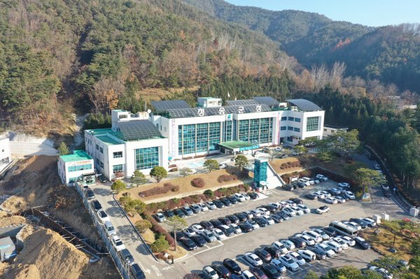경북 청송군청 전경. 사진제공 | 청송군