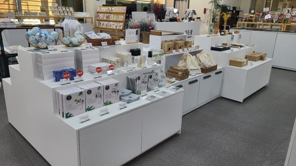 국립백두대간수목원 가든샵 내부. 사진제공 | 국립백두대간수목원