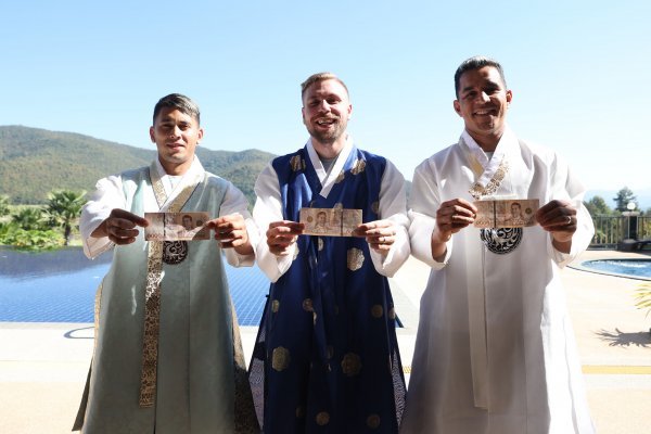 제주 헤이스·조나탄 링·유리(왼쪽부터). 사진출처 | 제주 유나이티드 SNS