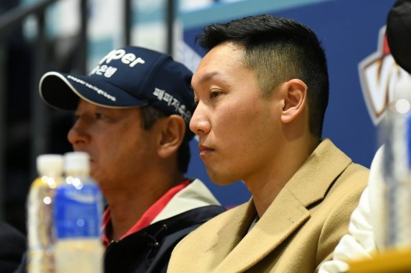 아헨 킴 페퍼저축은행 감독. 사진제공 | 한국배구연맹