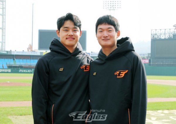 한화 문동주(왼쪽)·김서현. 사진제공 | 한화 이글스