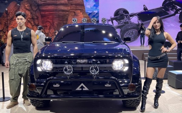 2인승 전기 픽업트럭 울프