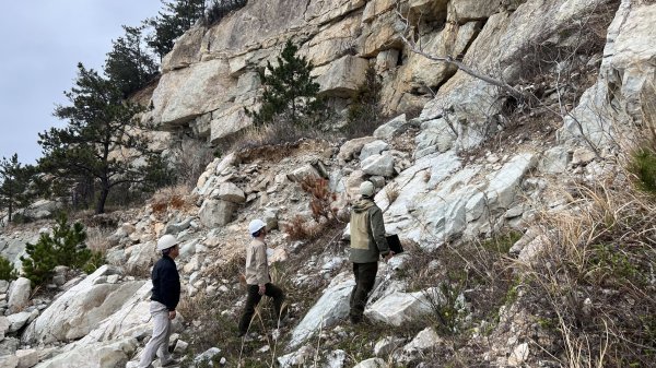 완도군이 여름철 자연재해 예방을 위한 현장 점검을 실시했다. 사진제공ㅣ완도군